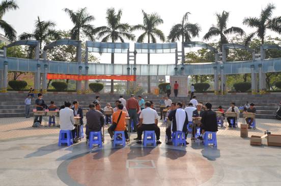 顺德棋队送棋下乡,赢得友谊增进团结(多图)